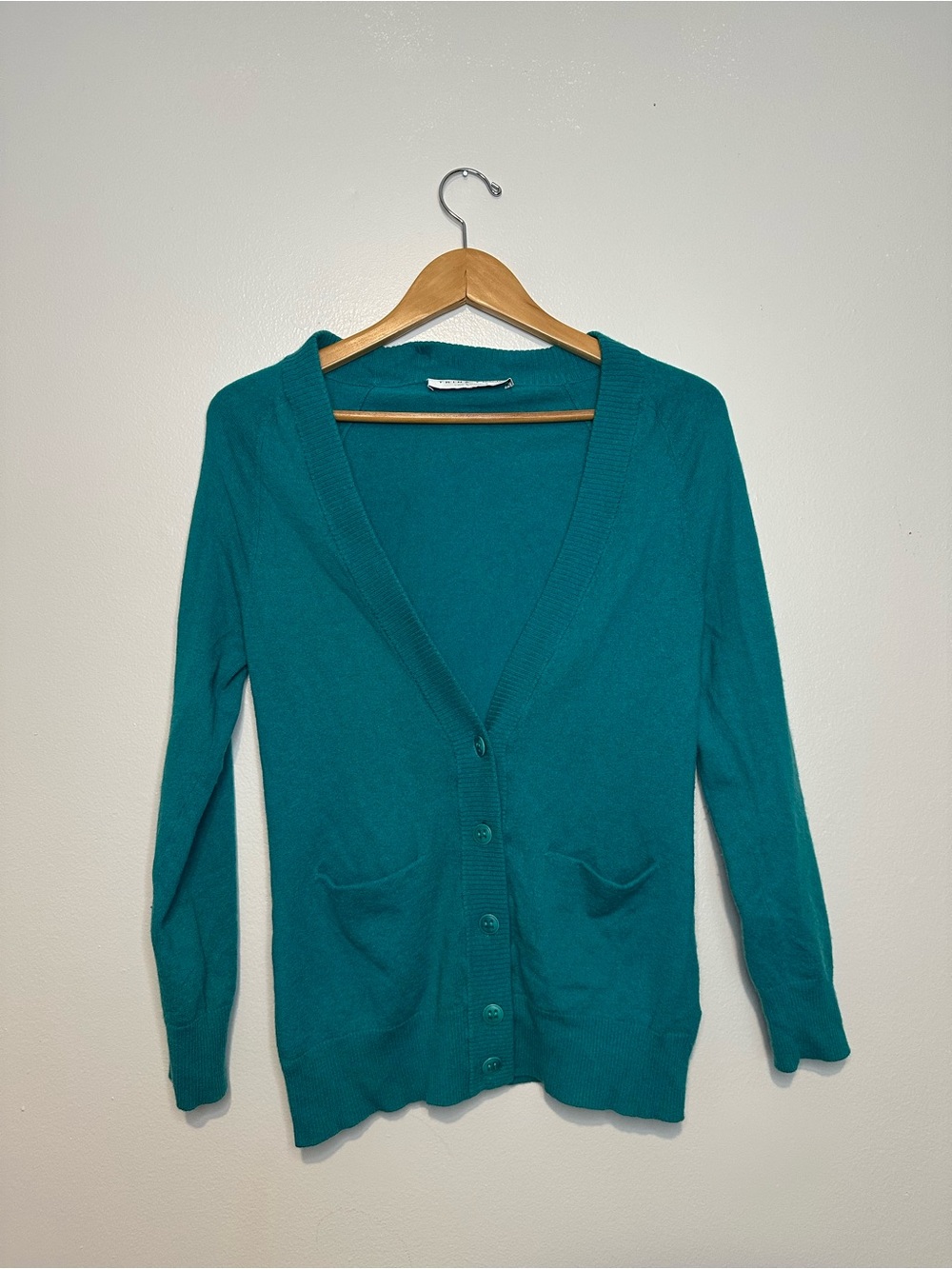 Trina Turk V-Neck Button Cardigan Sweater Teal Silk Cashmere Sz S Quiet luxury